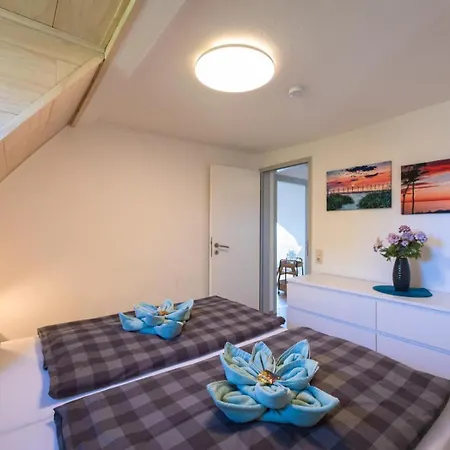 Haus Nordstrand Wustrow * Prerow